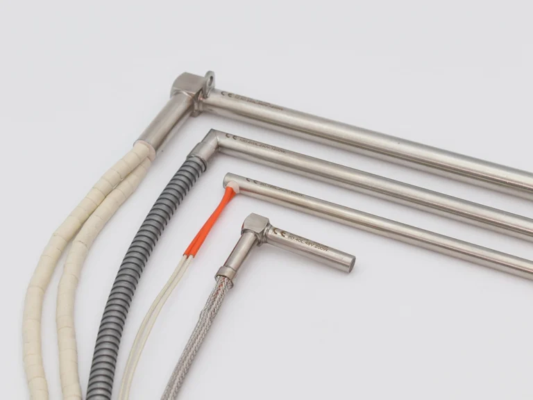 Heizpatronen mit unterschiedlichen 90° Abgängen